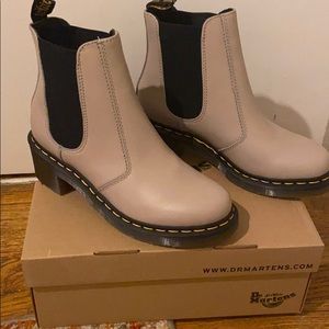 Doc Marten Chelsea Cadence boot